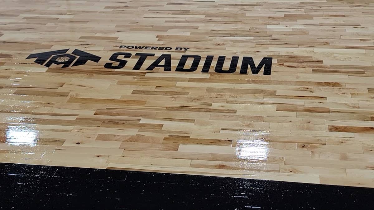 Floorwaxing.ca Hamilton Basketball Gym Courts, Sport Courts, Floor Strip and Wax, Polishing Concrete Epoxy Refinishing photo 3