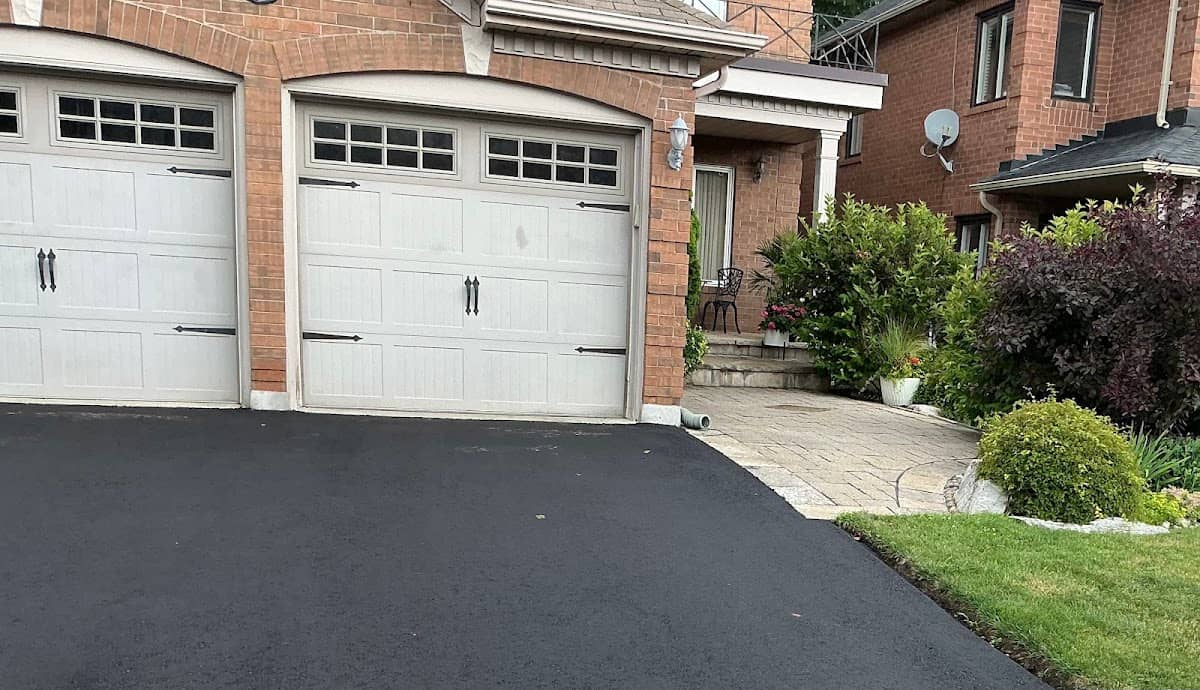VIP Paving & Interlocking Contractors Toronto photo 2